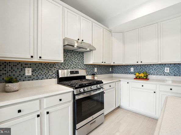 2904 Mainstone Drive, Fairfax VA 22031