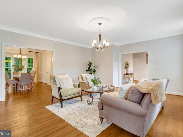 11181 Longwood Grove Drive, Reston VA 20194