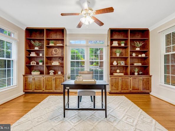 11181 Longwood Grove Drive, Reston VA 20194