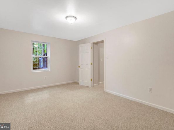 11181 Longwood Grove Drive, Reston VA 20194