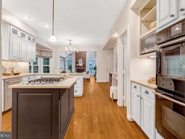11181 Longwood Grove Drive, Reston VA 20194