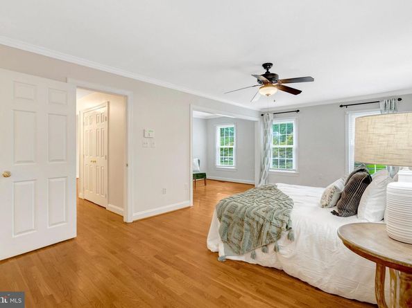 11181 Longwood Grove Drive, Reston VA 20194
