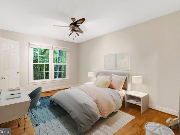 11181 Longwood Grove Drive, Reston VA 20194