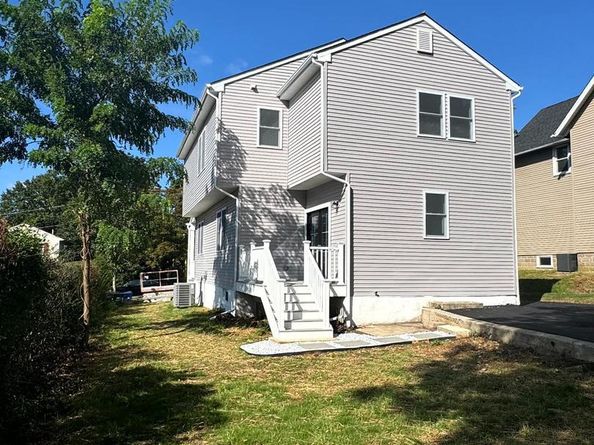 2304 Parkview Avenue, Abington PA 19001