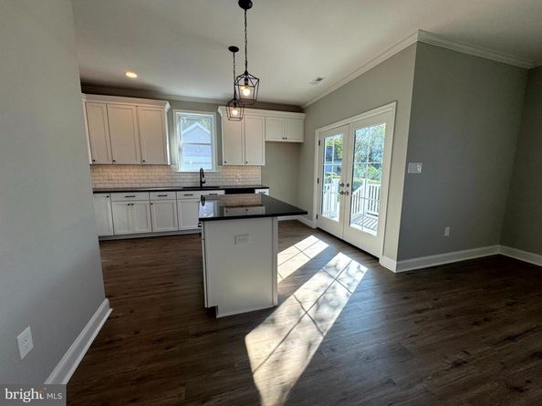 2304 Parkview Avenue, Abington PA 19001
