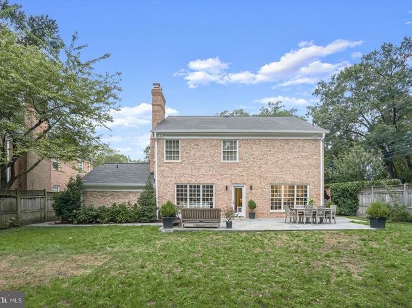 4900 Palisade Lane NW, Washington DC 20016
