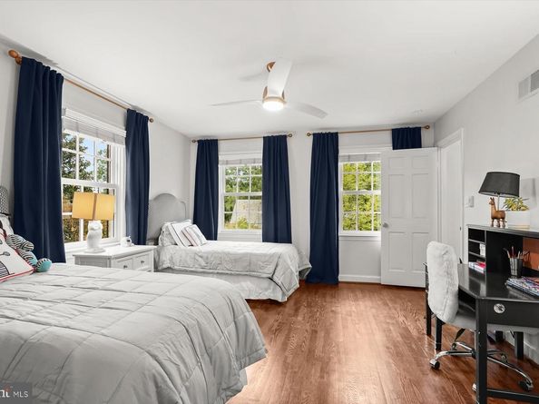 4900 Palisade Lane NW, Washington DC 20016