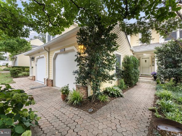 3205 N Tacoma Street, Arlington VA 22213
