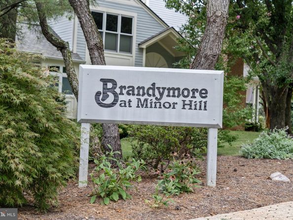 3205 N Tacoma Street, Arlington VA 22213