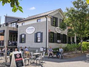 3205 N Tacoma Street, Arlington VA 22213