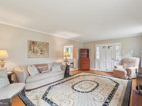 609 Boyer Road, Cheltenham PA 19012