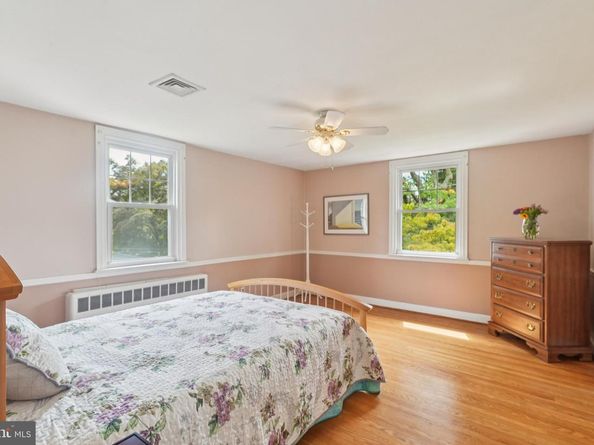 609 Boyer Road, Cheltenham PA 19012