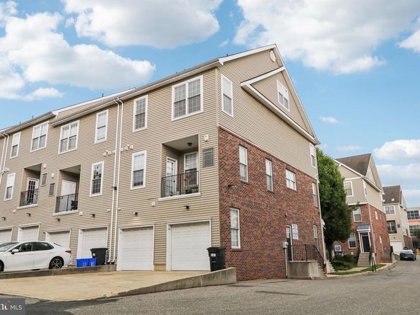 39 Brewerytown Court, Philadelphia PA 19121