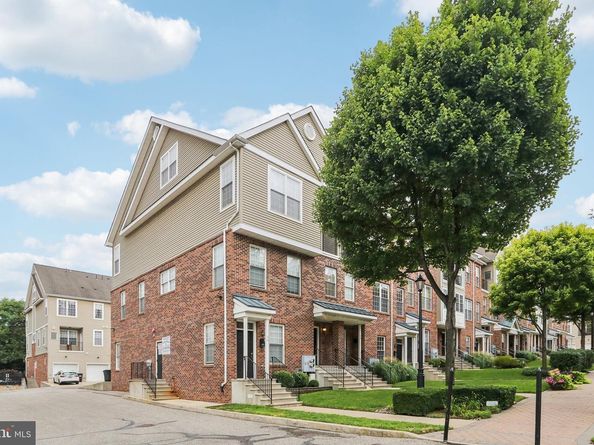 39 Brewerytown Court, Philadelphia PA 19121