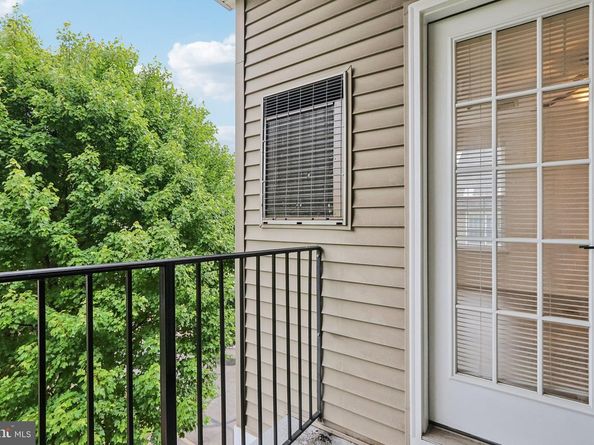 39 Brewerytown Court, Philadelphia PA 19121