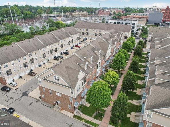 39 Brewerytown Court, Philadelphia PA 19121