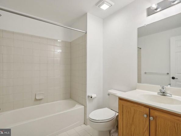 39 Brewerytown Court, Philadelphia PA 19121