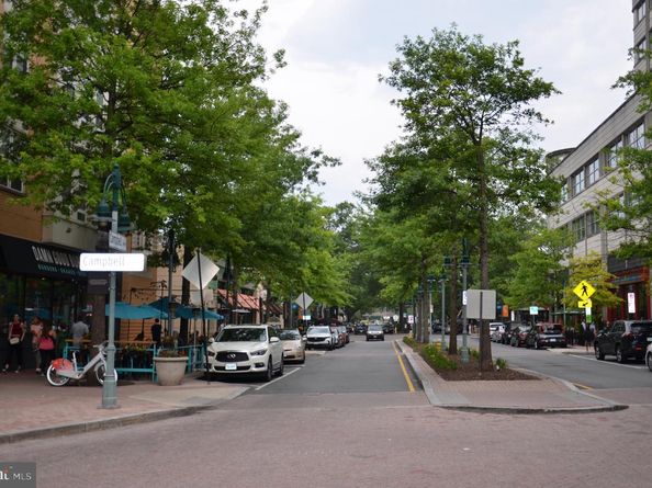 2713 24TH Road S, Arlington VA 22206