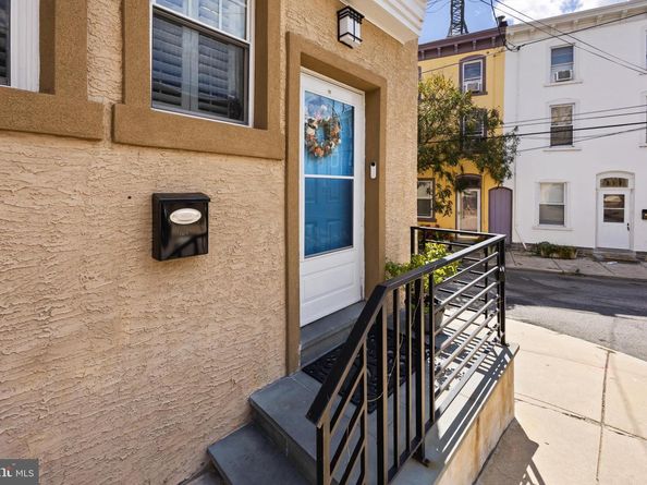131 Carson Street, Philadelphia PA 19127