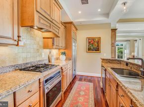 2801 Langston Boulevard 302, Arlington VA 22201