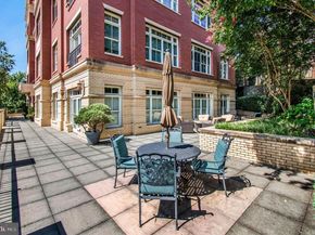 2801 Langston Boulevard 302, Arlington VA 22201