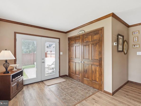 20 Trellis Road, Levittown PA 19056
