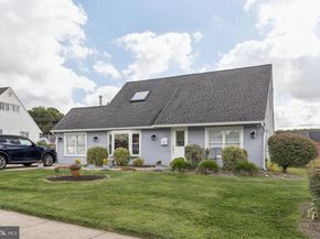 20 Trellis Road, Levittown PA 19056