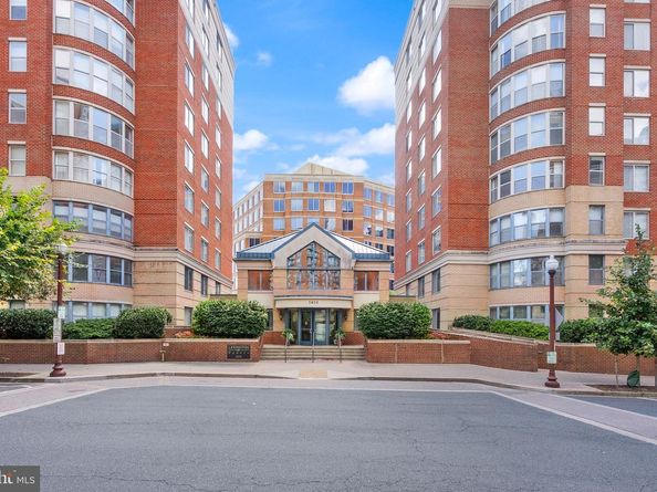 3830 9TH Street N 208E, Arlington VA 22203