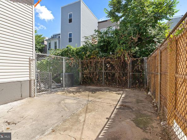 959 N 45TH Street, Philadelphia PA 19104