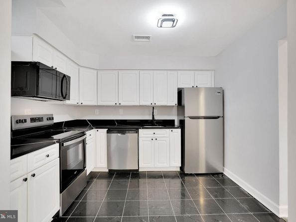 3821 W Street SE A, Washington DC 20020