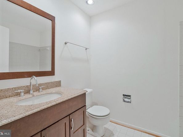 11598 Newport Cove Lane, Reston VA 20194