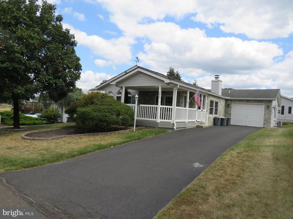 377 Spring Meadow Circle, New Hope PA 18938