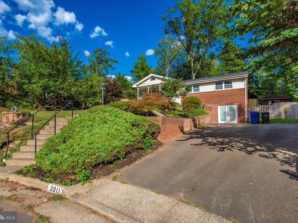 3911 Brenda Lane, Annandale VA 22003