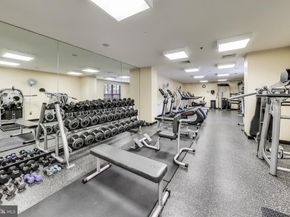 910 M Street NW 1022, Washington DC 20001