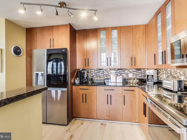 910 M Street NW 1022, Washington DC 20001