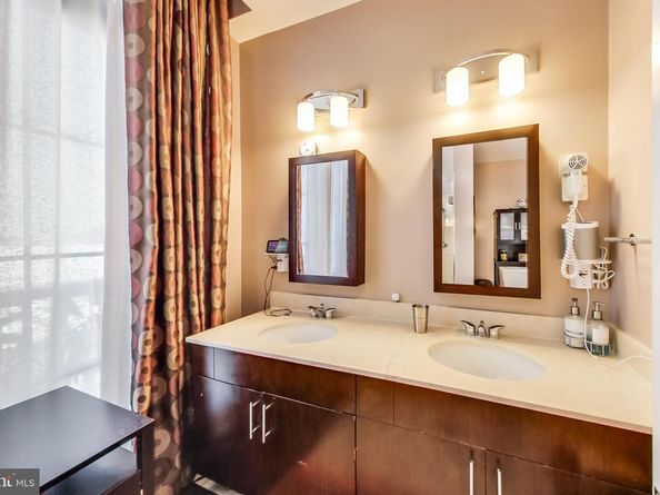 910 M Street NW 1022, Washington DC 20001