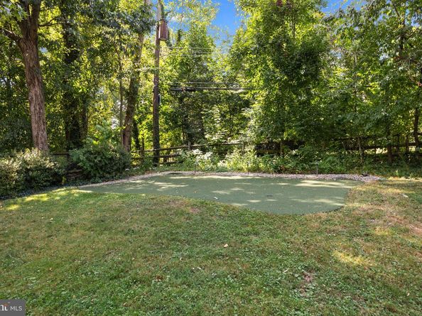 89 Homestead Drive, Doylestown PA 18901