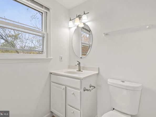 1807 41st Place SE, Washington DC 20020