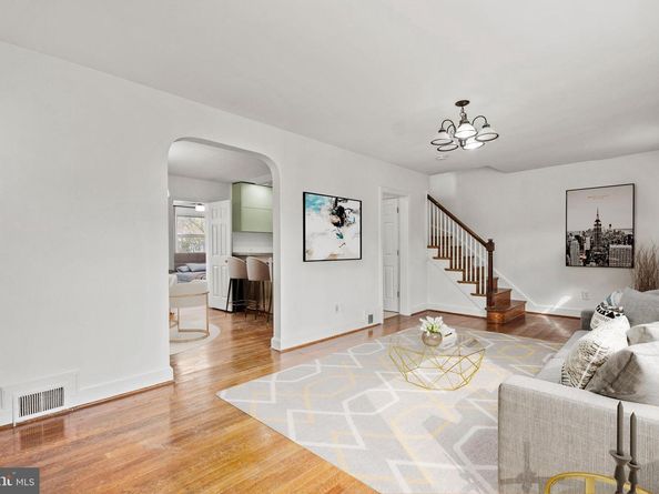 1807 41st Place SE, Washington DC 20020