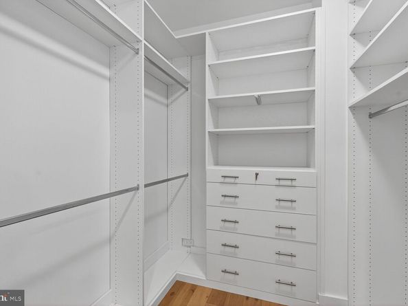 1881 N Nash Street 2109, Arlington VA 22209