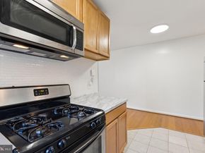 526 Kenyon Street NW 104, Washington DC 20010