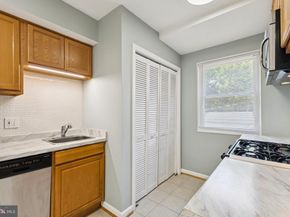 526 Kenyon Street NW 104, Washington DC 20010