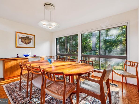 9305 Friars Road, Bethesda MD 20817