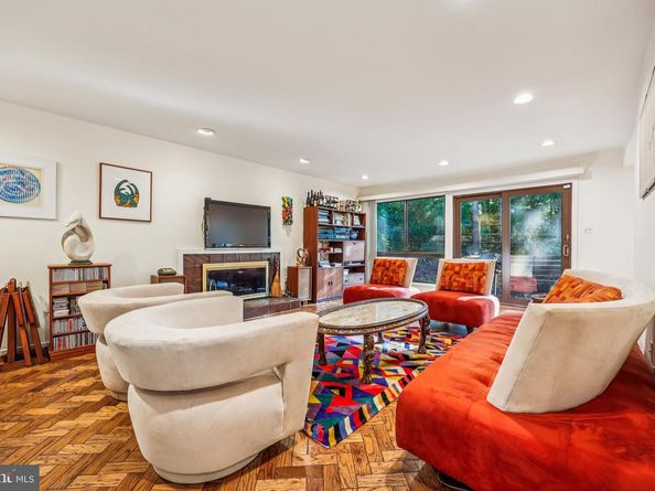 9305 Friars Road, Bethesda MD 20817