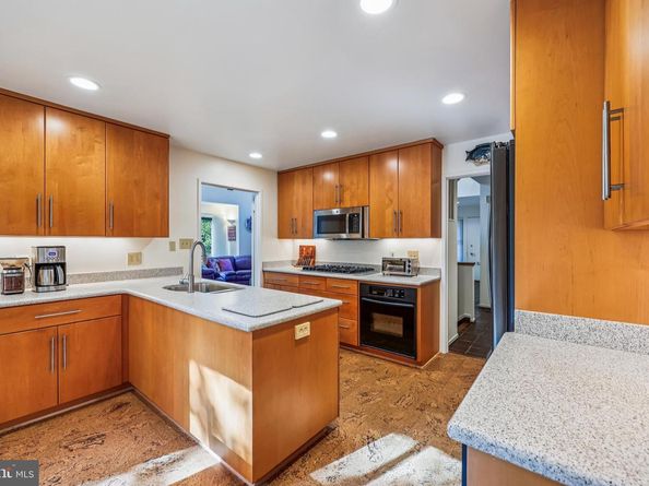 9305 Friars Road, Bethesda MD 20817