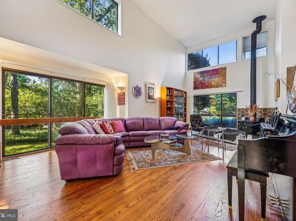 9305 Friars Road, Bethesda MD 20817