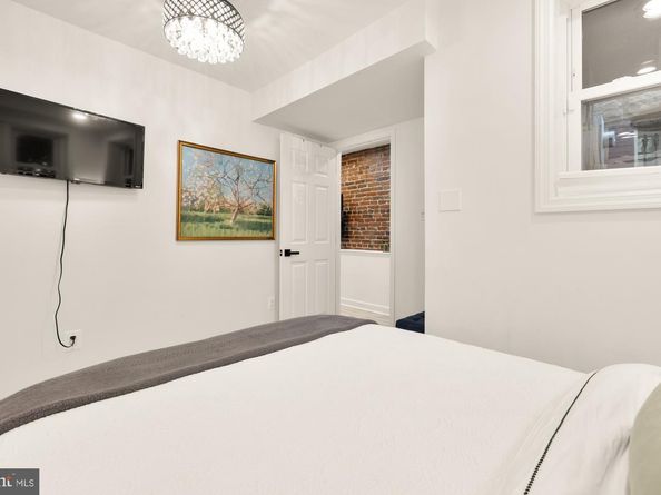 1214 T Street NW, Washington DC 20009