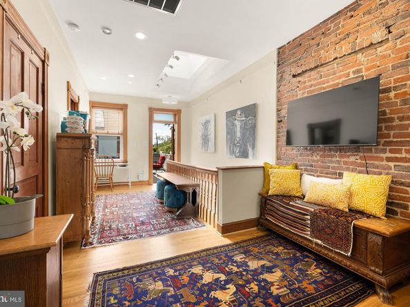 1214 T Street NW, Washington DC 20009