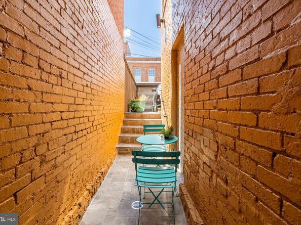 1214 T Street NW, Washington DC 20009