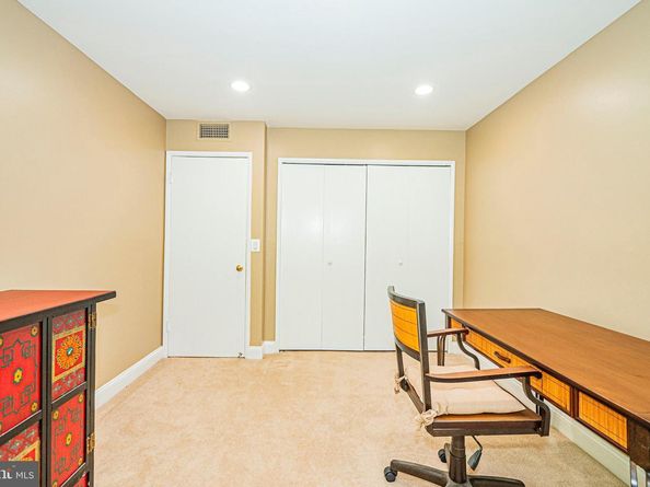 7539 Spring Lake Drive 7539C, Bethesda MD 20817